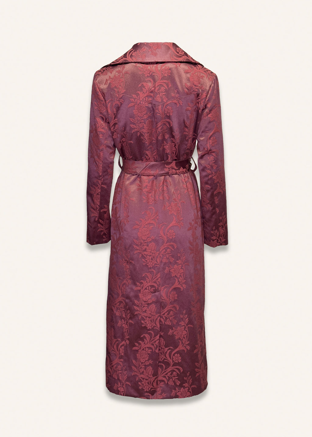 Long brocade coat in dark rose