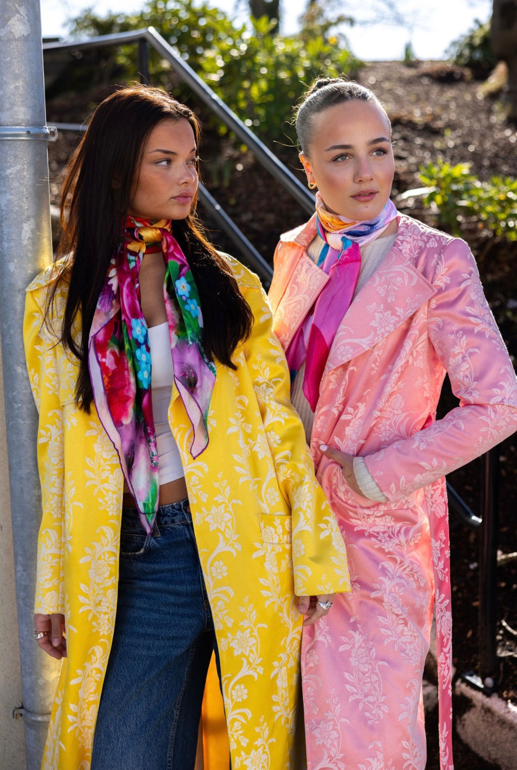 Long coat in yellow