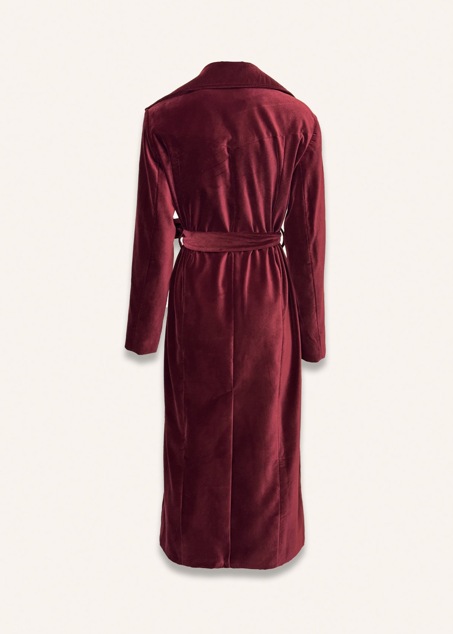 Long coat in wine red